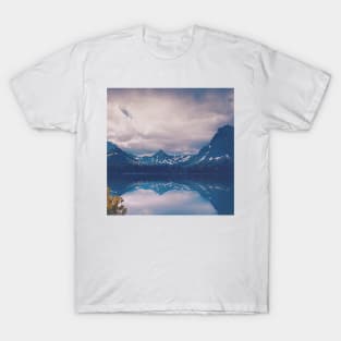 Landscape Photography, Mountain Ranges and Beautiful Lake T-Shirt